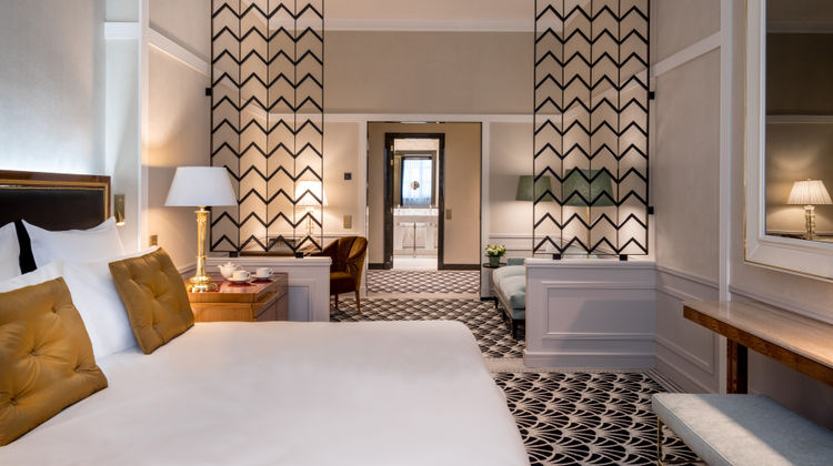 Le Monumental Palace Suite
