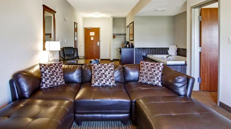 Canalta Tisdale Lobby