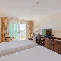 Crowne Plaza Hotel Antalya