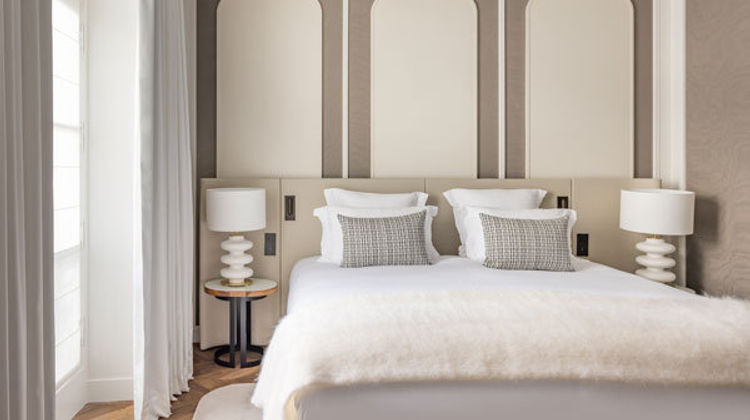 Pavillon Faubourg Saint Germain Suite