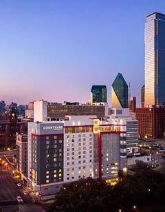 Courtyard Dallas Downtown/Reunion Dist
