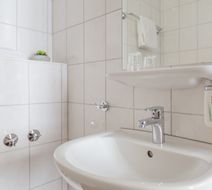 Hotel Hamburg Novum Gmbh Room