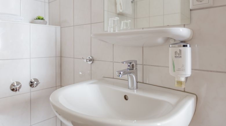 <b>Hotel Hamburg Novum Gmbh Room</b>. Images powered by <a href="https://www.leonardoworldwide.com/" title="Leonardo Worldwide" target="_blank">Leonardo</a>.