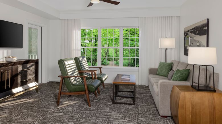 <b>Marriott's Fairway Villas Lobby</b>. Images powered by <a href="https://www.leonardoworldwide.com/" title="Leonardo Worldwide" target="_blank">Leonardo</a>.