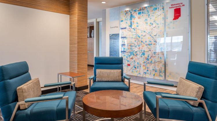 TownePlace Suites Indianapolis Airport Lobby