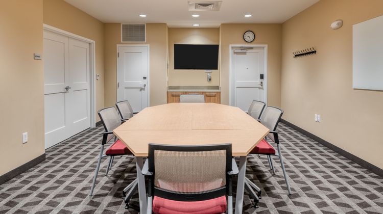 TownePlace Suites Indianapolis Airport Meeting