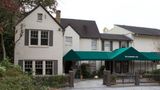 The University Inn At Emory Exterior