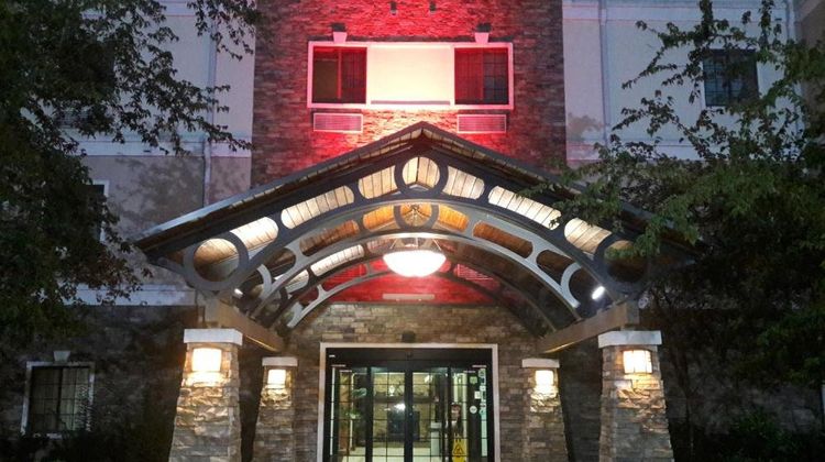 WeStay Suites Covington Exterior