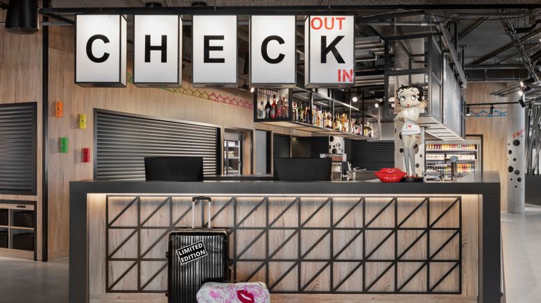 <b>Moxy Duesseldorf City Exterior</b>. Images powered by <a href="https://www.leonardoworldwide.com/" title="Leonardo Worldwide" target="_blank">Leonardo</a>.