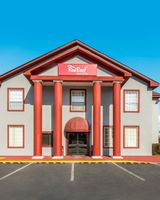 Red Roof Inn & Stes Pensacola-NAS Corry