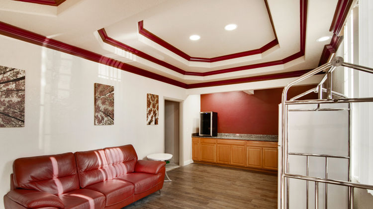 Red Roof Inn & Stes Pensacola-NAS Corry Lobby