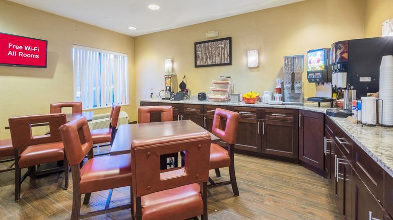 <b>Red Roof Inn & Suites Dover Downtown Restaurant</b>. Images powered by <a href="https://www.leonardoworldwide.com/" title="Leonardo Worldwide" target="_blank">Leonardo</a>.