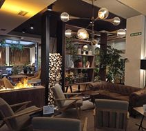 Paris Spa Hotel Lobby
