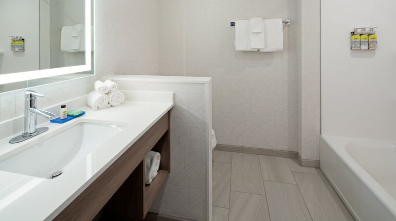 <b>Holiday Inn Express & Suites Millennium Room</b>. Images powered by <a href="https://www.leonardoworldwide.com/" title="Leonardo Worldwide" target="_blank">Leonardo</a>.