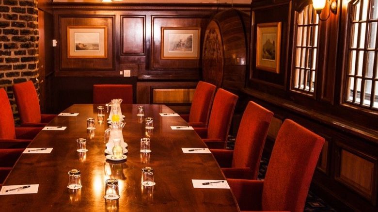 <b>Royal Hotel Meeting</b>. Images powered by <a href="https://www.leonardoworldwide.com/" title="Leonardo Worldwide" target="_blank">Leonardo</a>.