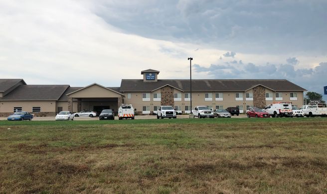 Cobblestone Inn & Suites Fort Madison Exterior