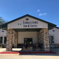 Cobblestone Inn & Suites Majestic Hills