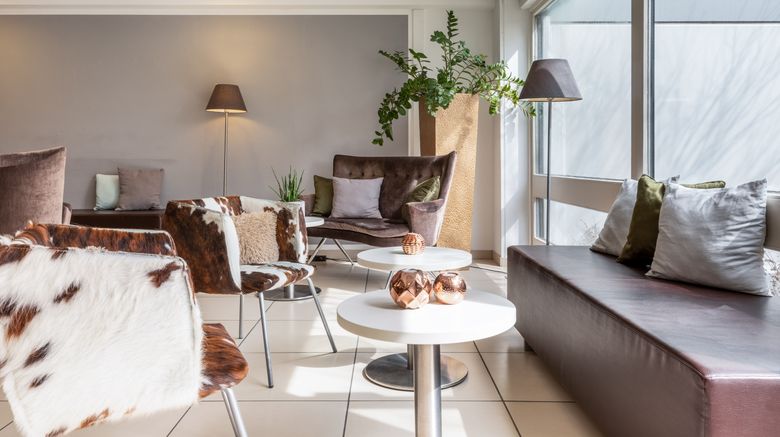 <b>Select Hotel Mainz Lobby</b>. Images powered by <a href="https://www.leonardoworldwide.com/" title="Leonardo Worldwide" target="_blank">Leonardo</a>.