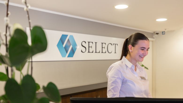 <b>Select Hotel Mainz Lobby</b>. Images powered by <a href="https://www.leonardoworldwide.com/" title="Leonardo Worldwide" target="_blank">Leonardo</a>.