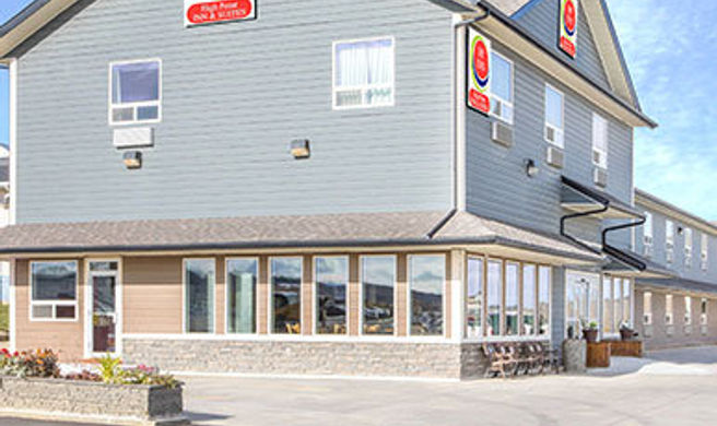 High Point Hotel Inn & Suites Exterior