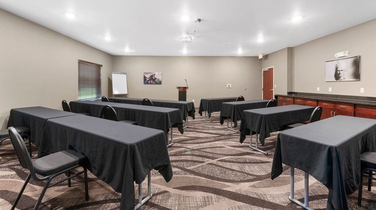 Cobblestone Hotel & Suites Meeting