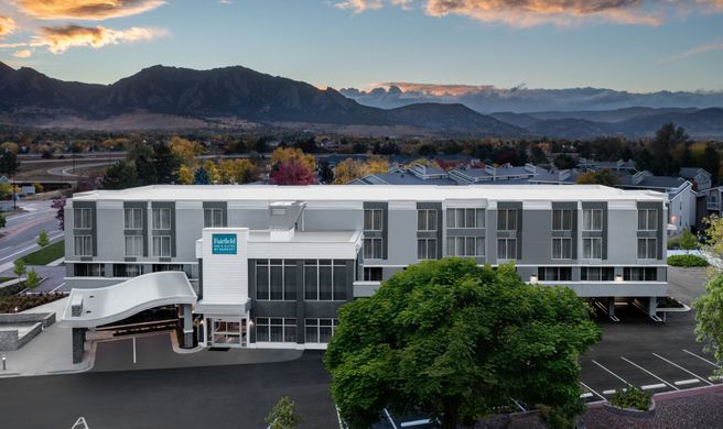 Fairfield Inn & Suites Boulder Exterior
