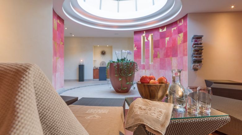 <b>Cresta Palace Celerina Spa</b>. Images powered by <a href="https://www.leonardoworldwide.com/" title="Leonardo Worldwide" target="_blank">Leonardo</a>.