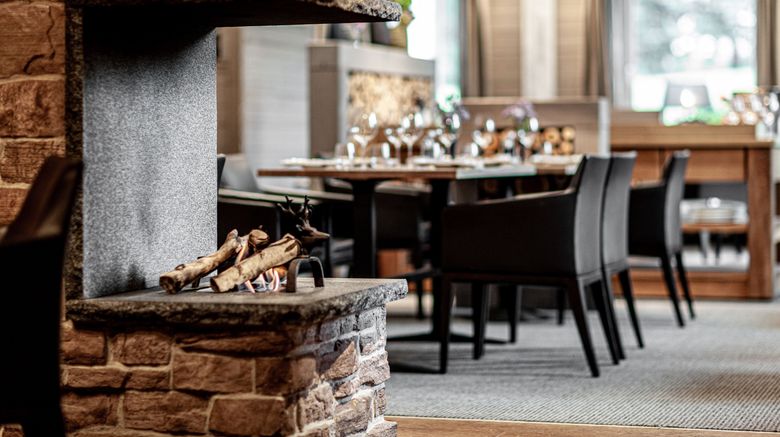 <b>Cresta Palace Celerina Restaurant</b>. Images powered by <a href="https://www.leonardoworldwide.com/" title="Leonardo Worldwide" target="_blank">Leonardo</a>.