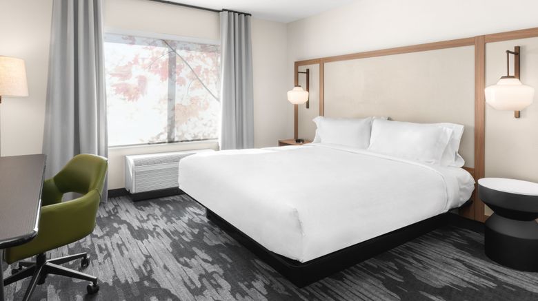 <b>Fairfield Inn & Suites Seattle Poulsbo Room</b>. Images powered by <a href="https://www.leonardoworldwide.com/" title="Leonardo Worldwide" target="_blank">Leonardo</a>.