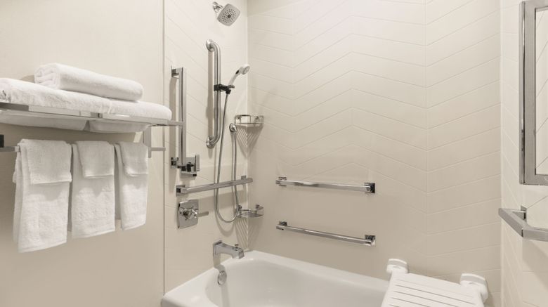 <b>Fairfield Inn & Suites Seattle Poulsbo Room</b>. Images powered by <a href="https://www.leonardoworldwide.com/" title="Leonardo Worldwide" target="_blank">Leonardo</a>.
