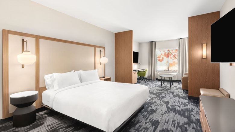 <b>Fairfield Inn & Suites Seattle Poulsbo Suite</b>. Images powered by <a href="https://www.leonardoworldwide.com/" title="Leonardo Worldwide" target="_blank">Leonardo</a>.