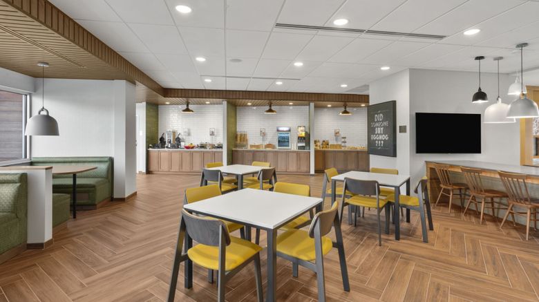 <b>Fairfield Inn & Suites Seattle Poulsbo Restaurant</b>. Images powered by <a href="https://www.leonardoworldwide.com/" title="Leonardo Worldwide" target="_blank">Leonardo</a>.