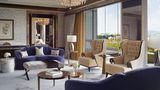 <b>The St. Regis Singapore Room</b>. Images powered by <a href="https://www.leonardoworldwide.com/" title="Leonardo Worldwide" target="_blank">Leonardo</a>.