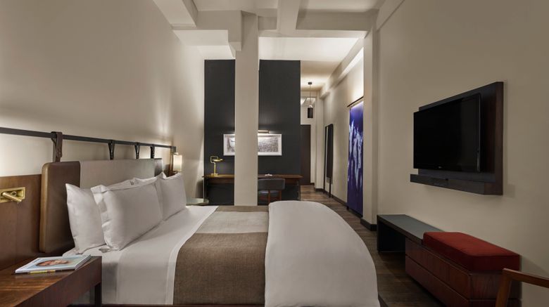 <b>Refinery Hotel Room</b>. Images powered by <a href="https://www.leonardoworldwide.com/" title="Leonardo Worldwide" target="_blank">Leonardo</a>.