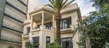 Avra City Hotel Exterior