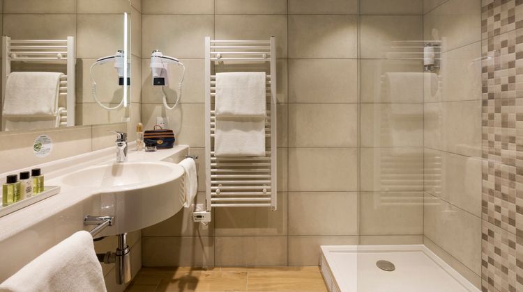 Hotel Roi Soleil Prestige Plaisir Room