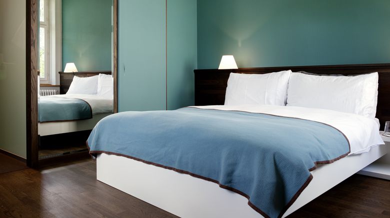 <b>Plattenhof Hotel Room</b>. Images powered by <a href="https://www.leonardoworldwide.com/" title="Leonardo Worldwide" target="_blank">Leonardo</a>.