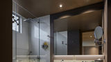 Binn Hotel Suite