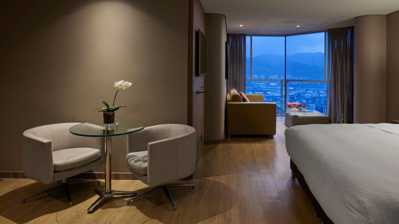<b>Binn Hotel Suite</b>. Images powered by <a href="https://www.leonardoworldwide.com/" title="Leonardo Worldwide" target="_blank">Leonardo</a>.