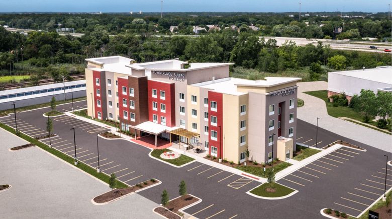 TownePlace Suites Chicago Waukegan Exterior. Images powered by <a href="https://www.leonardoworldwide.com" target="_blank" rel="noopener">Leonardo</a>.