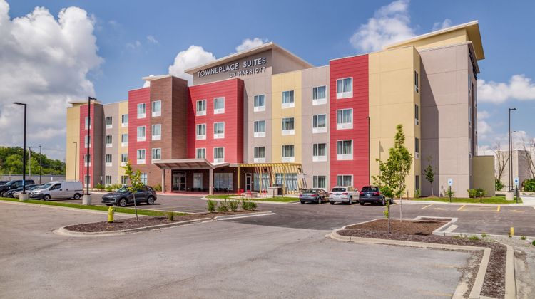 TownePlace Suites Chicago Waukegan Exterior