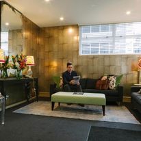 Gilmer Apartment Hotel