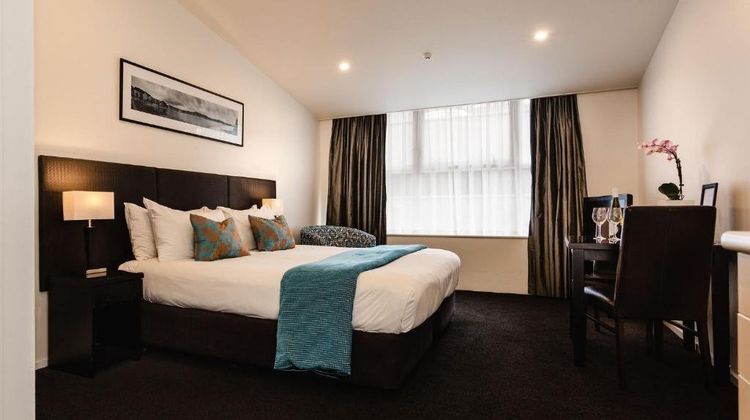 Gilmer Apartment Hotel Room