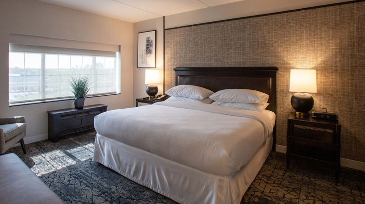 Sheraton Chicago Northbrook Hotel Suite
