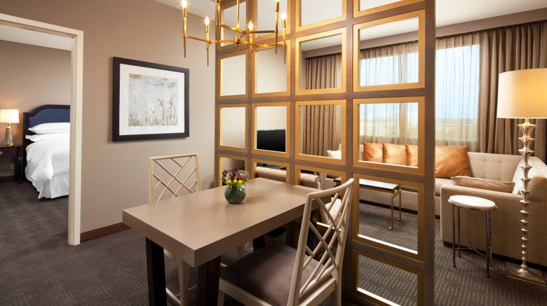 <b>Sheraton McKinney Hotel Suite</b>. Images powered by <a href="https://www.leonardoworldwide.com/" title="Leonardo Worldwide" target="_blank">Leonardo</a>.