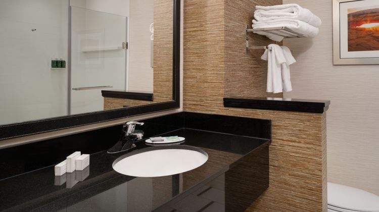 Fairfield Inn & Suites Moab Room