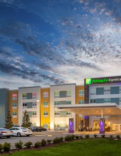 Holiday Inn Express & Suites Wildwood