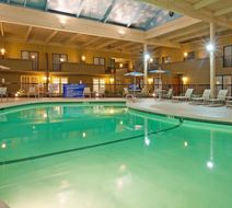 enVision Hotel & Conference Center Pool