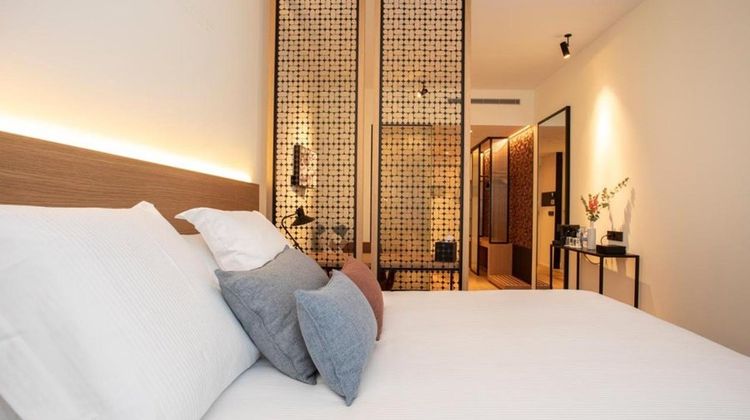 Paxton Barcelona Room