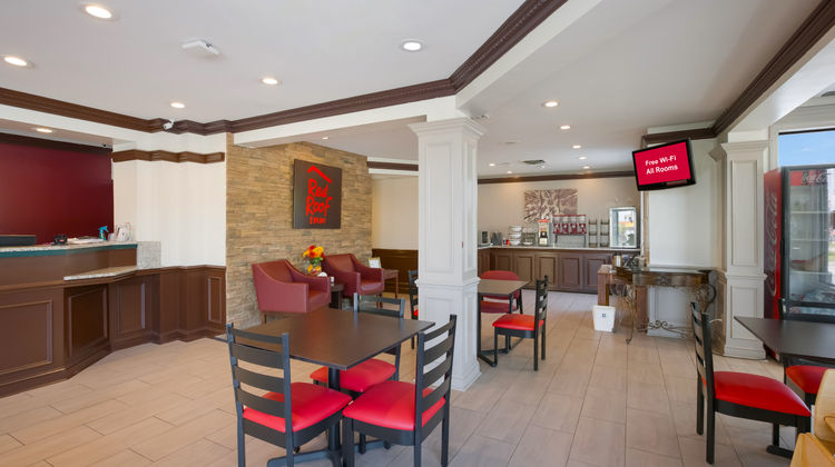 Red Roof Inn Dillon, SC Lobby